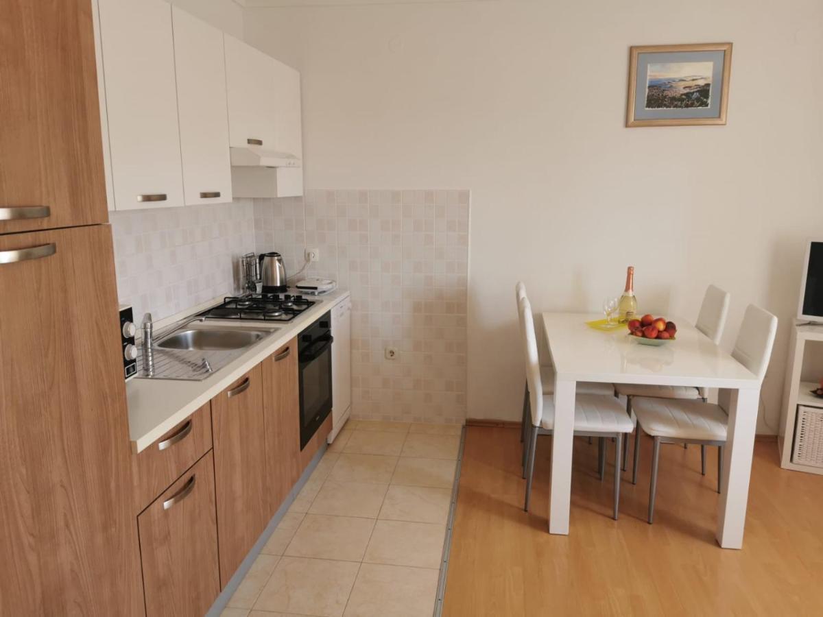 Apartment Branka Kustura フヴァル エクステリア 写真