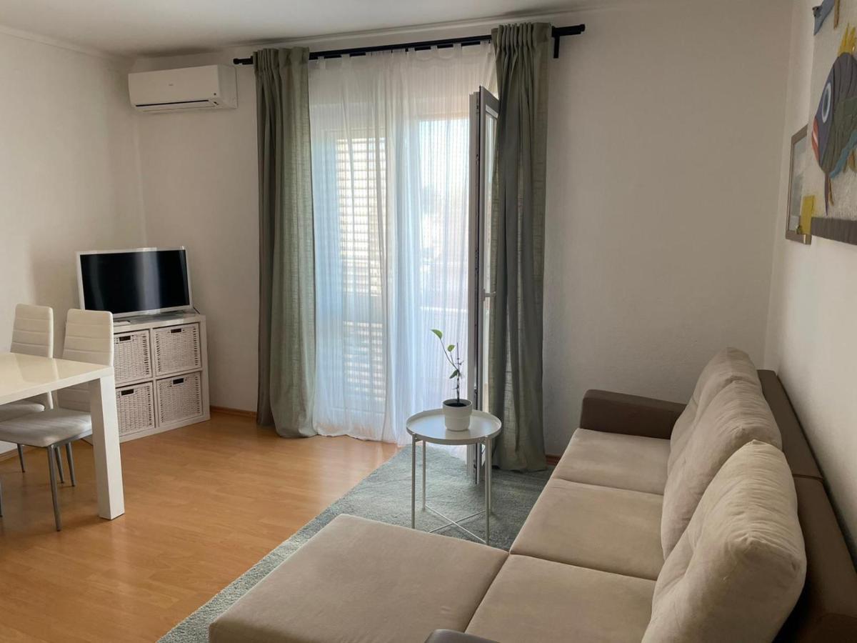 Apartment Branka Kustura フヴァル エクステリア 写真